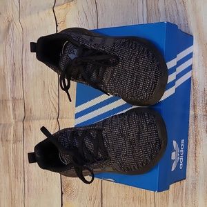 SWIFT 22 SHOES KIDS UNISEX